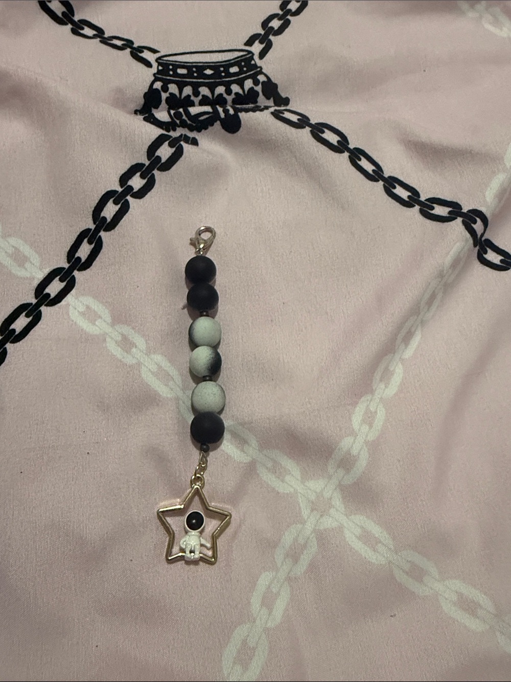 Kids Star Charm Beaded Clip - Black & Gray